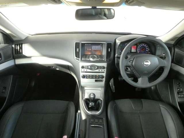 NISSAN SKYLINE COUPE 2009 Image 31