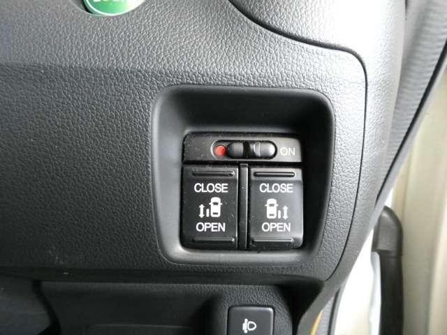 HONDA N BOX 2013 Image 31