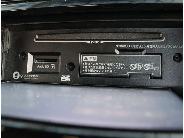 TOYOTA CAMRY 2019 Image 31