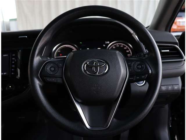TOYOTA CAMRY 2019 Image 31