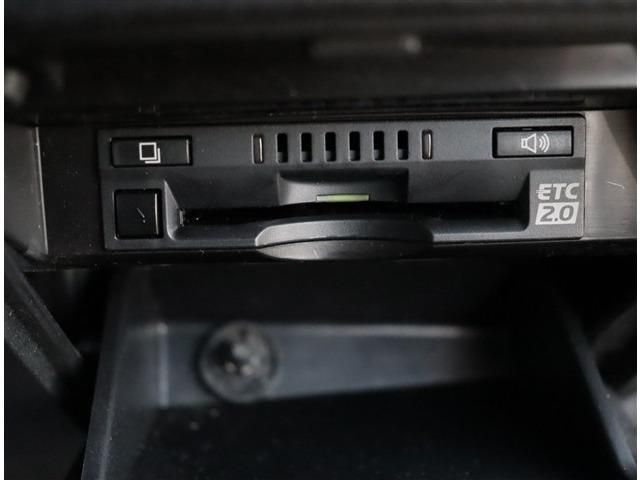 TOYOTA CAMRY 2019 Image 31