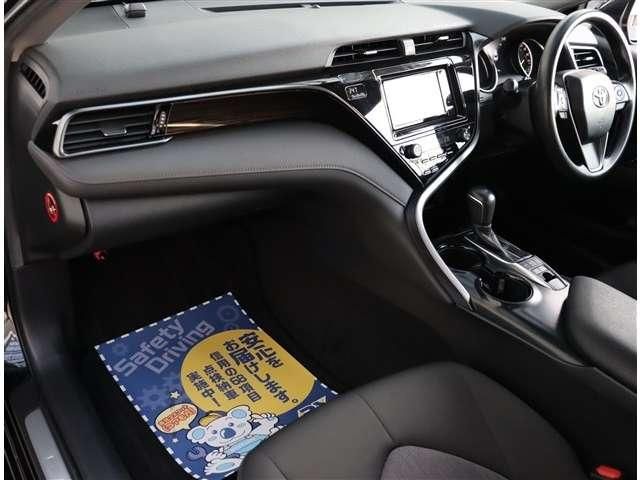 TOYOTA CAMRY 2019 Image 31