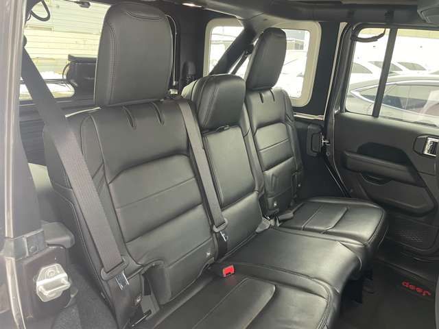 JEEP WRANGLER UNLIMI 2019 Image 31