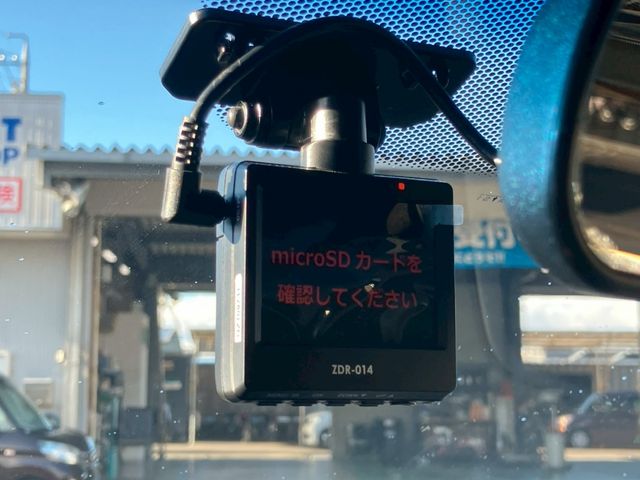 HONDA CR-Z 2012 Image 31