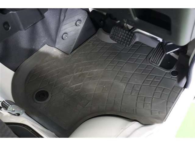 DAIHATSU HIJET TRUCK 4WD 2021 Image 31