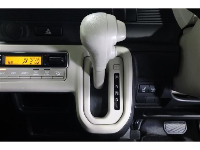 SUZUKI WAGON R SMILE 2024 Image 31
