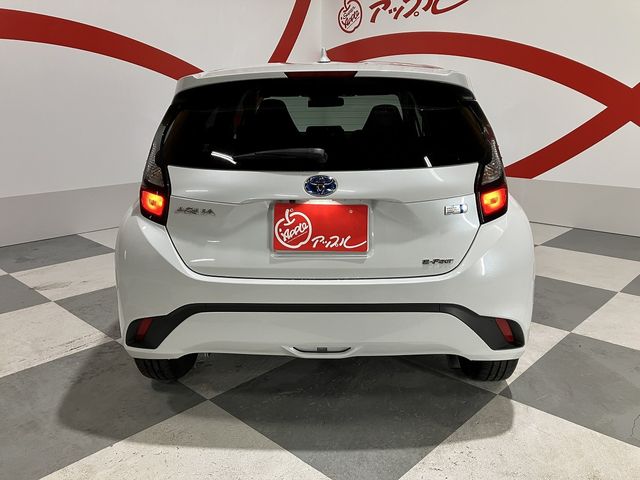 TOYOTA AQUA 2023 Image 31