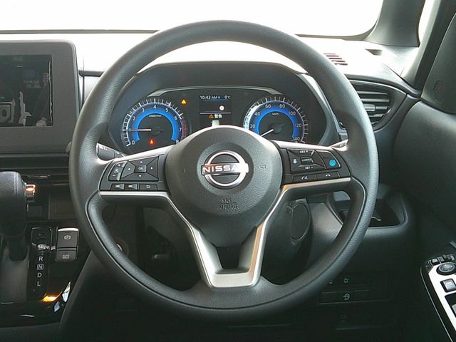 NISSAN ROOX 2025 Image 31