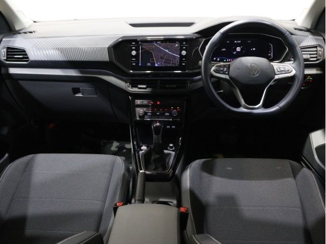 VOLKSWAGEN T-CROSS 2021 Image 31