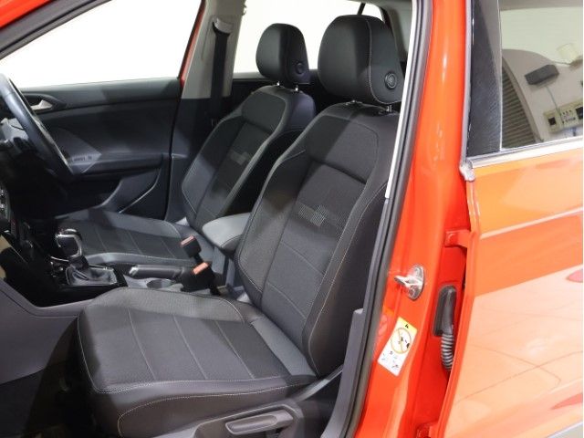 VOLKSWAGEN T-CROSS 2021 Image 31