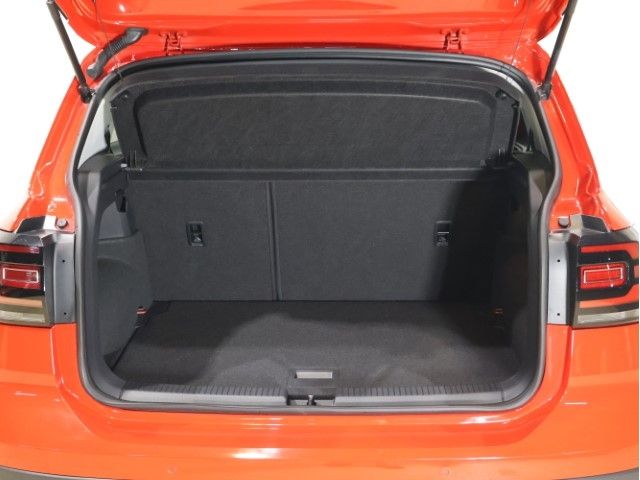 VOLKSWAGEN T-CROSS 2021 Image 31