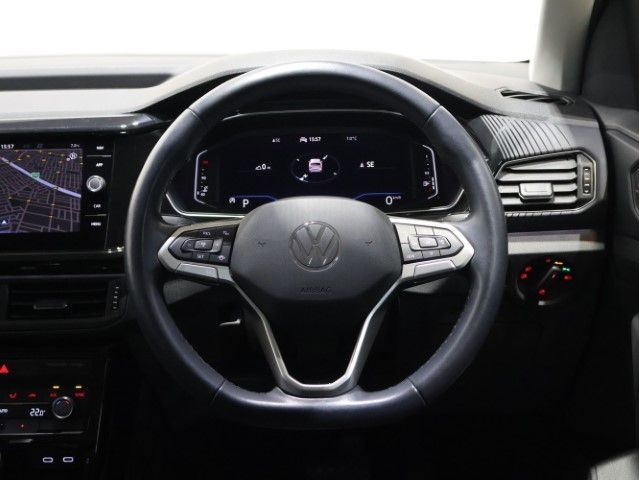 VOLKSWAGEN T-CROSS 2021 Image 31