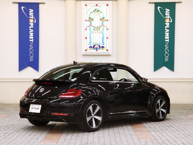 VOLKSWAGEN THE BEETL 2019 Image 31
