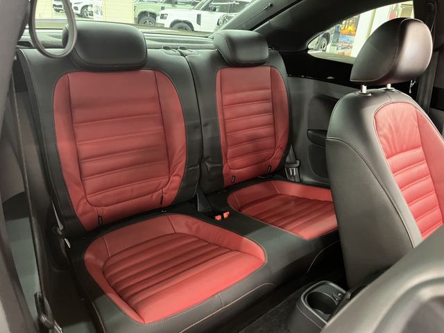 VOLKSWAGEN THE BEETL 2019 Image 31