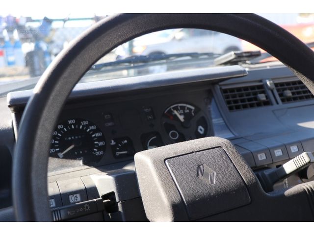 RENAULT CINQ(5) 1990 Image 31