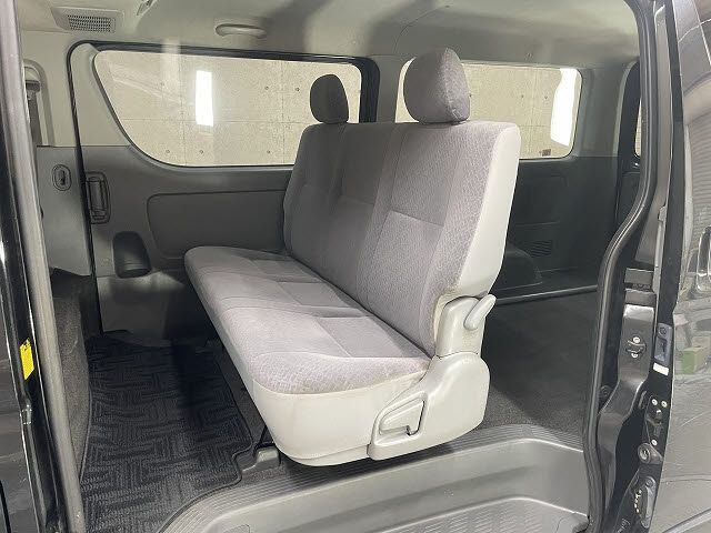 TOYOTA REGIUSACE VAN 2WD 2010 Image 31