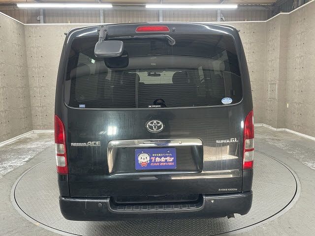 TOYOTA REGIUSACE VAN 2WD 2010 Image 31