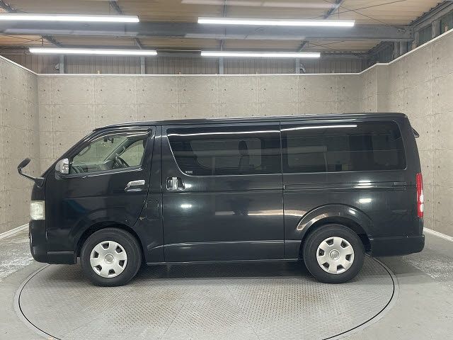 TOYOTA REGIUSACE VAN 2WD 2010 Image 31