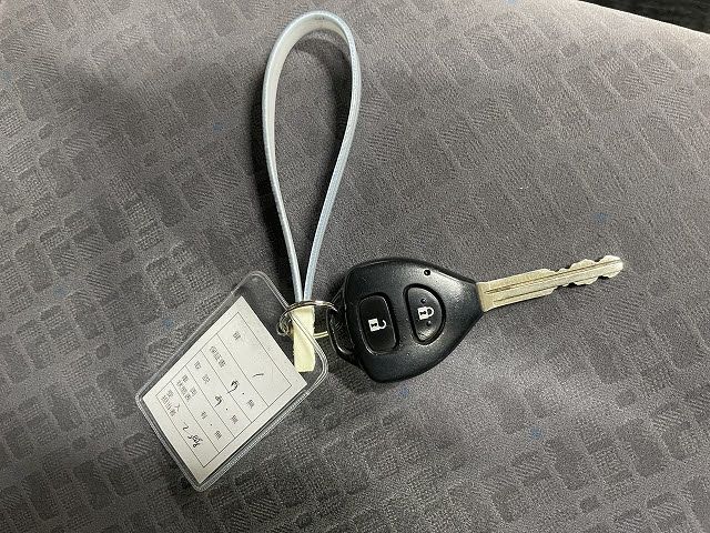 TOYOTA REGIUSACE VAN 2WD 2010 Image 31