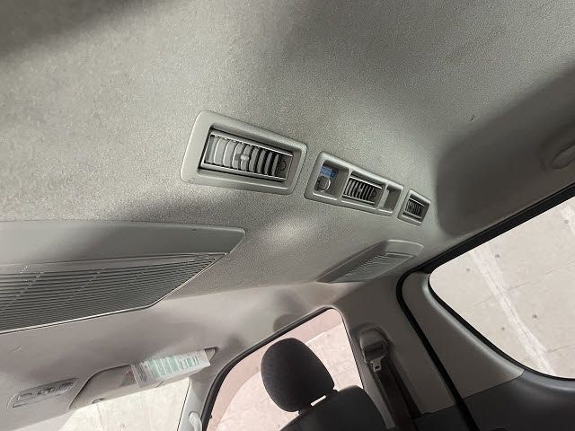 TOYOTA REGIUSACE VAN 2WD 2010 Image 31