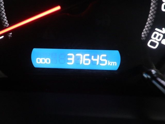 TOYOTA VOXY 2015 Image 31