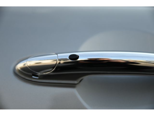 BMW MINI COOPER D 5DOOR 2023 Image 31