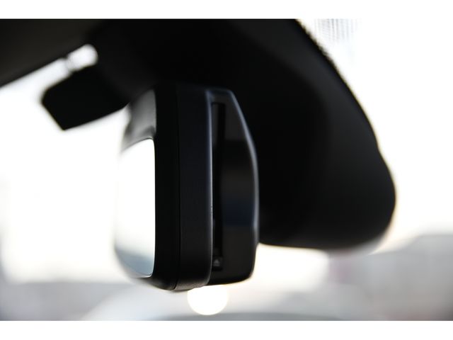 BMW MINI COOPER D 5DOOR 2023 Image 31