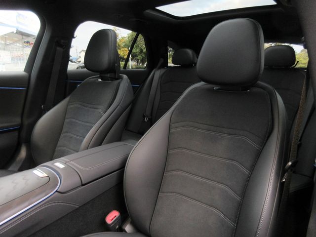 MERCEDES BENZ E CLAS 2025 Image 31