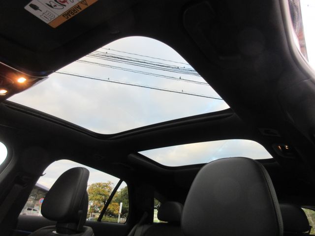 MERCEDES BENZ E CLAS 2025 Image 31