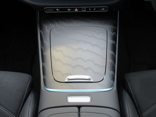 MERCEDES BENZ E CLAS 2025 Image 31