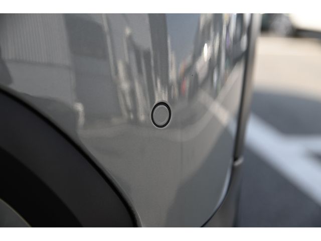 BMW MINI COOPER D 5DOOR 2022 Image 31