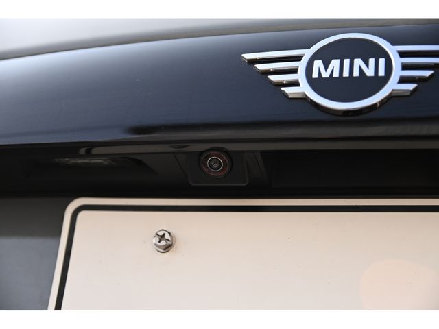 BMW MINI COOPER D 5DOOR 2022 Image 31