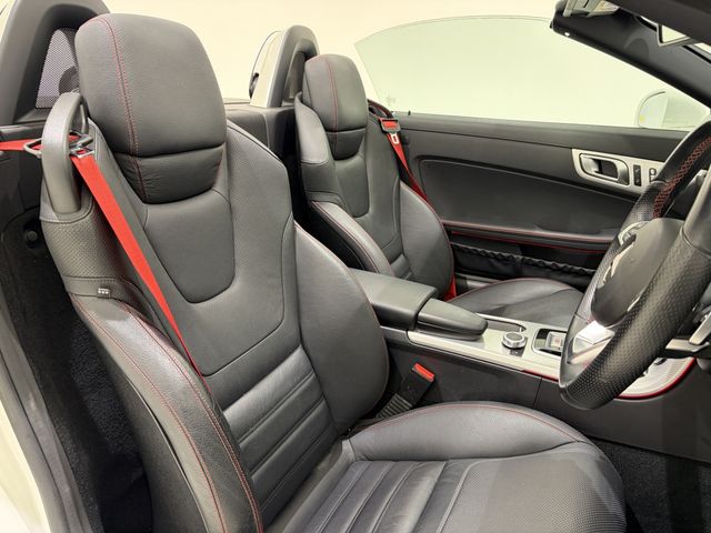 MERCEDES BENZ SLC CL 2019 Image 31