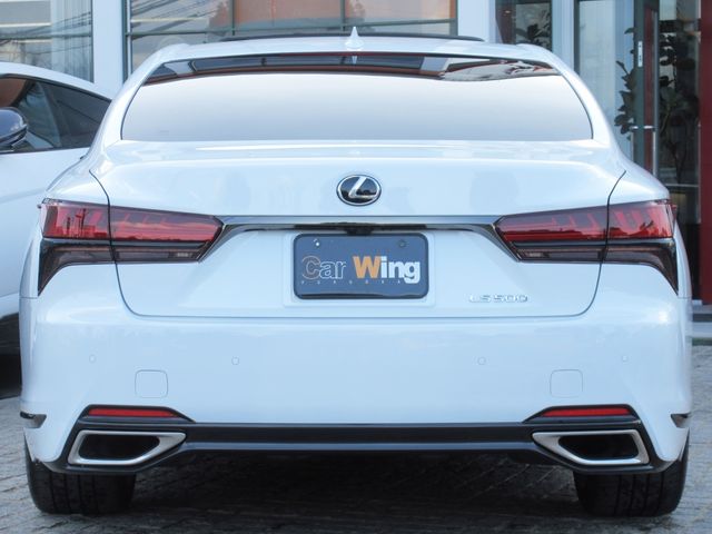 TOYOTA LEXUS LS500 2023 Image 31