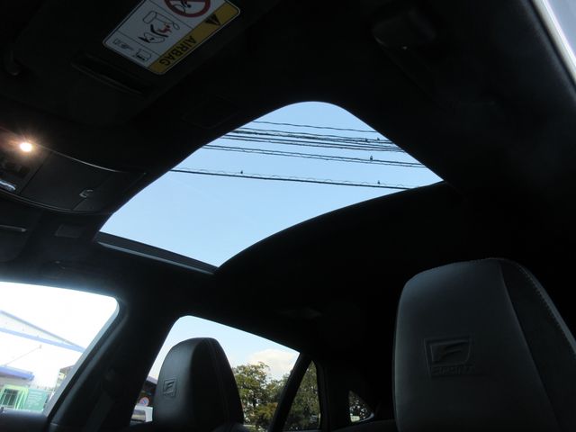 TOYOTA LEXUS LS500 2023 Image 31