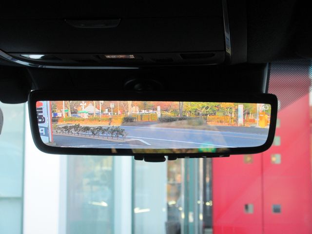 TOYOTA LEXUS LS500 2023 Image 31