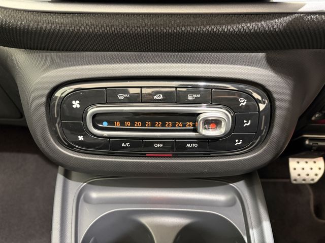 MCC SMART FORTWO OPEN 2018 Image 31