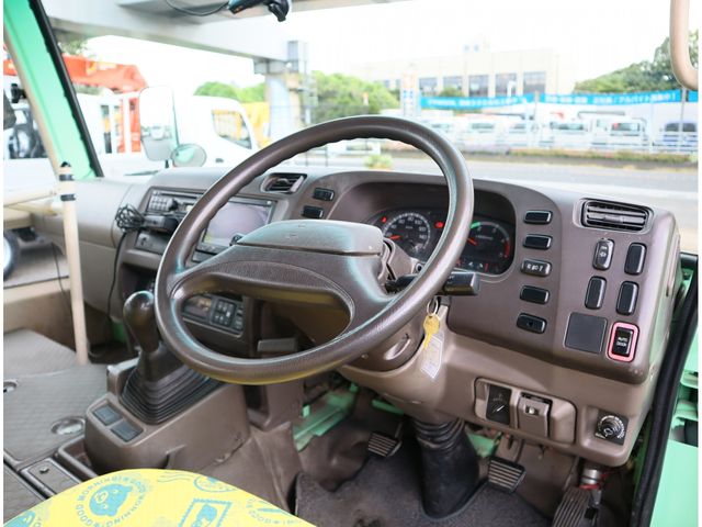 MITSUBISHI ROSA 2013 Image 31