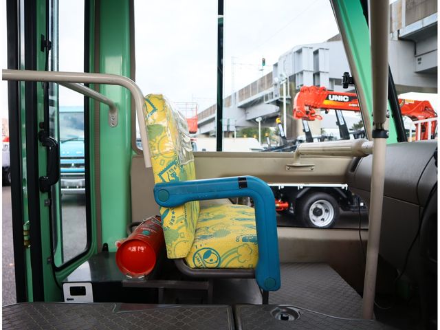 MITSUBISHI ROSA 2013 Image 31