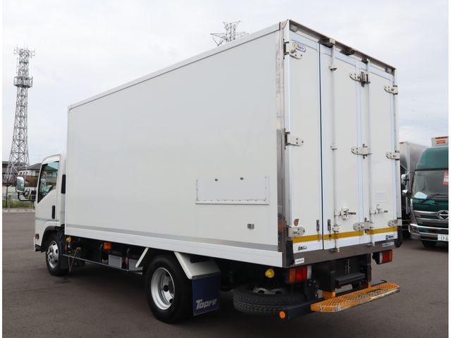 ISUZU ELF 2020 Image 31