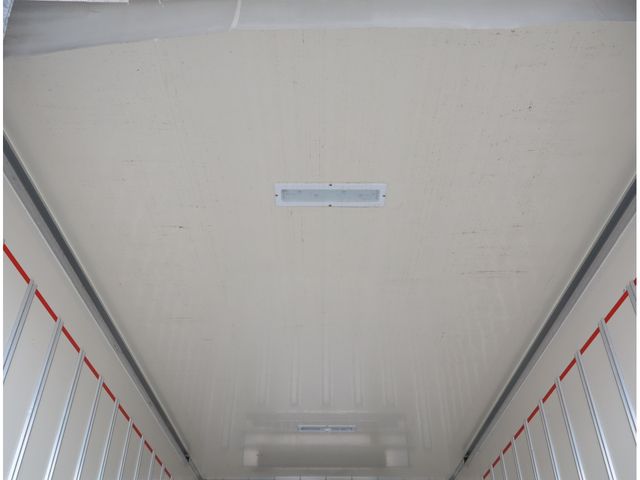 ISUZU ELF 2020 Image 31