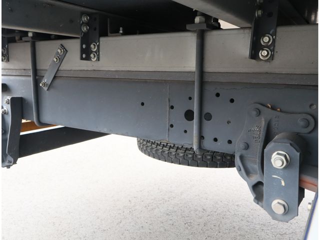 ISUZU ELF 2020 Image 31