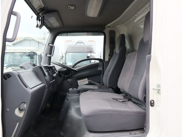 ISUZU ELF 2020 Image 31