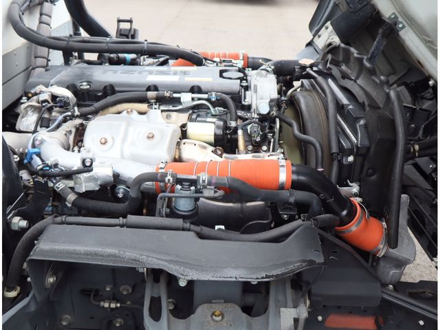 ISUZU ELF 2020 Image 31