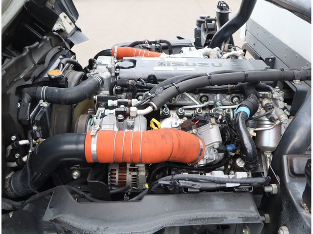 ISUZU ELF 2020 Image 31