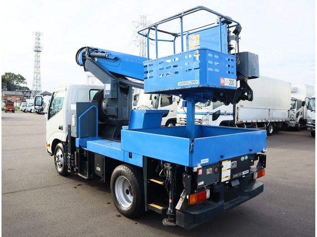 HINO DUTRO 2020 Image 31