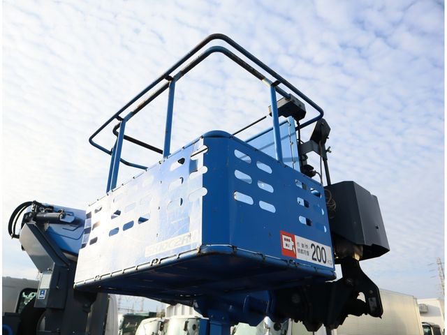 HINO DUTRO 2020 Image 31