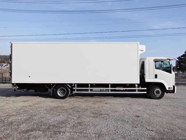 ISUZU FORWARD 2015 Image 31
