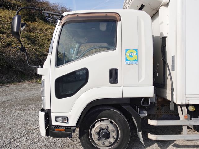 ISUZU FORWARD 2015 Image 31