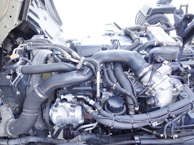 ISUZU FORWARD 2015 Image 31